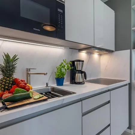 Wellengefluester アパート